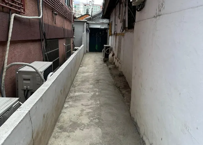 Hanok House With A Yard 1 Casa de hóspedes